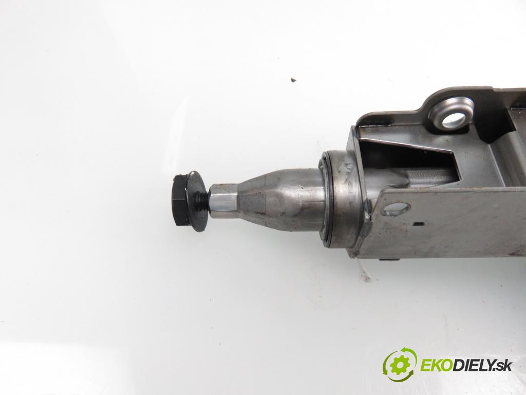 FORD FOCUS III HB 2011 1560,00 Kolumny kierownicze 1560,00 Hriadeľ, tyč volantu BV6N3C529GE (Tyče riadenia (volantu))