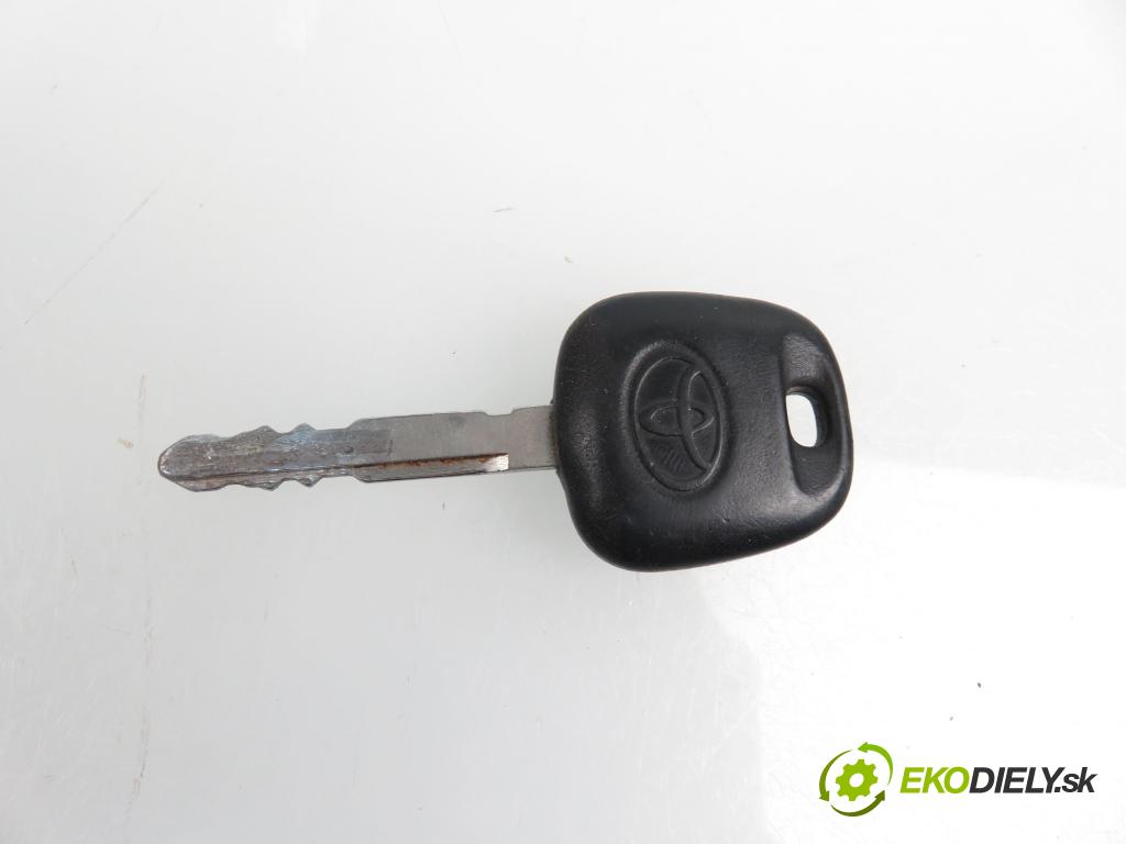TOYOTA COROLLA (_E12_) HB 2004 1398,00 Stacyjki 1398,00 spinačka 45020024 (Spínacie skrinky a kľúče)