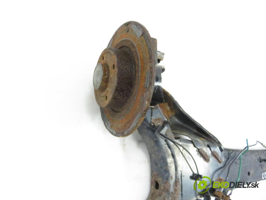 RENAULT SCENIC II (JM0/1_) MINIVAN 2005 83,00 1.6 (JM0C, JM0J, JM1B) - K4M 782 1598,00 Výstuha zadná ABS