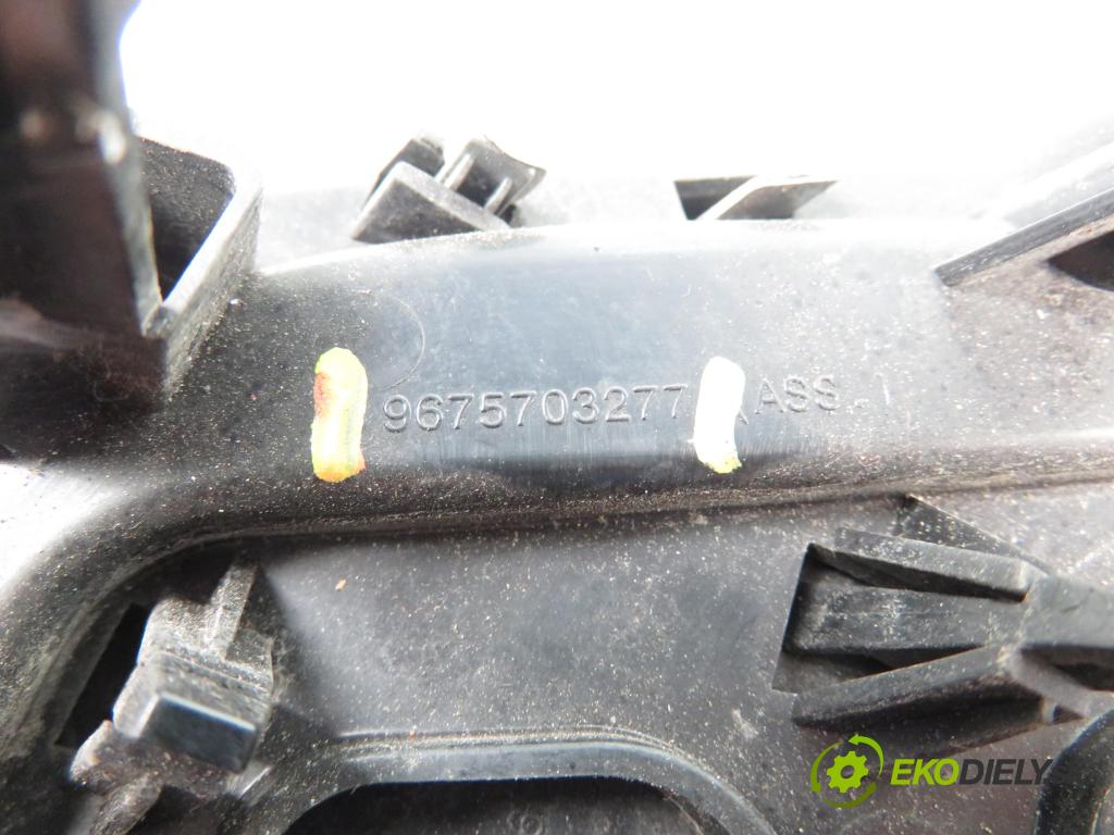 PEUGEOT 3008 nadwozie wielkoprzestrzenne (MPV) (0U_) SUV 2013 1997,00 Emblematy 1997,00 Znak / Logo 9675703277