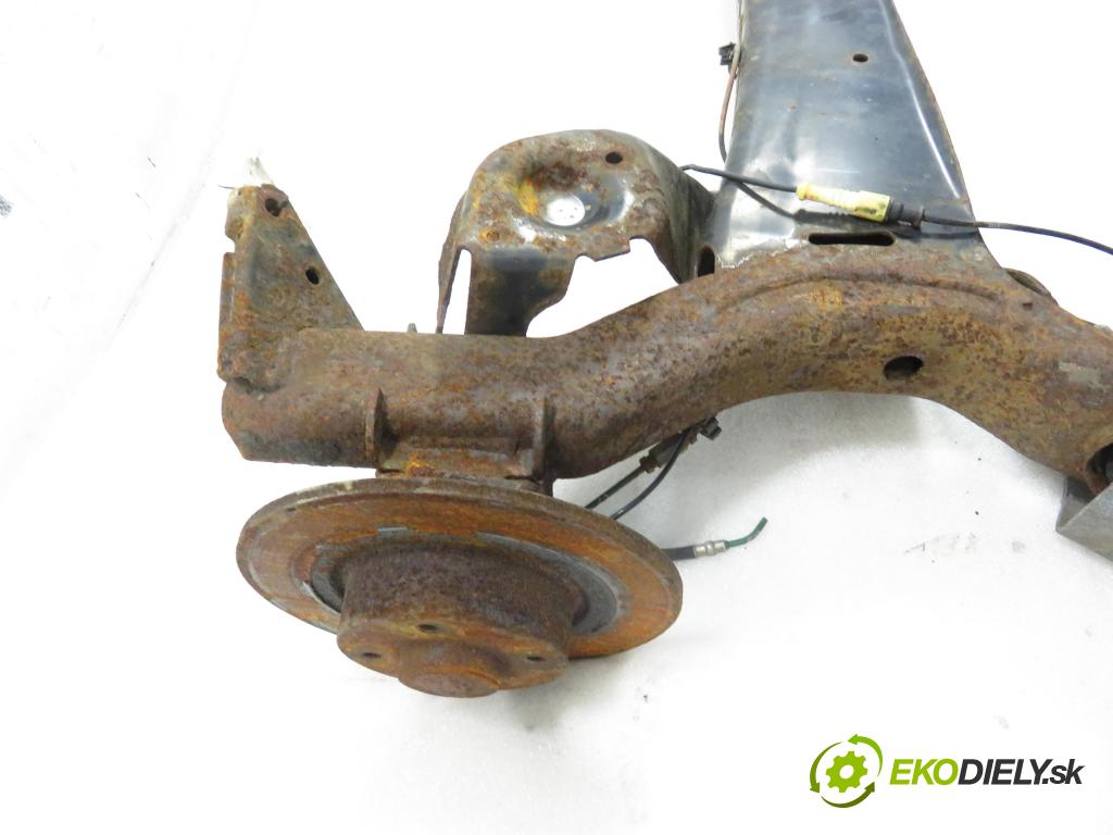 RENAULT SCENIC II (JM0/1_) MINIVAN 2004 88,00 1.9 dCi 120 - F9Q 812 1870,00 Výstuha zadná ABS