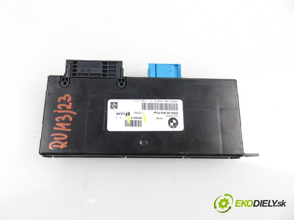 BMW 5 (F10) SEDAN 2011 2993,00 Moduły komfortu 2993,00 MODUL komfortu 9243212