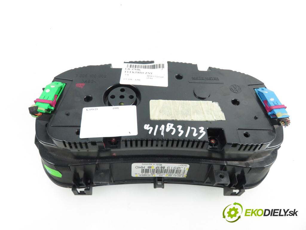 VW BORA Variant (1J6) KOMBI 1999 1896,00 Liczniki, zegary 1896,00 Prístrojovka elektrický 1J0919861F; 0263611050; S0310969181