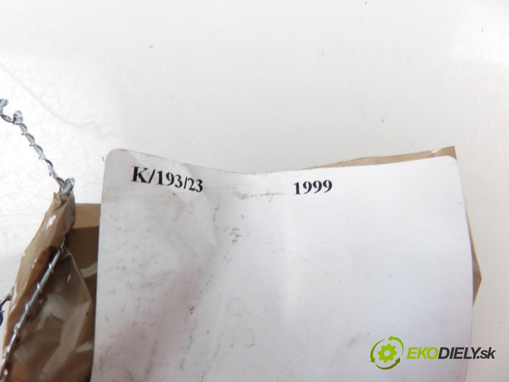 VW BORA Variant (1J6) KOMBI 1999 1896,00 Zamki 1896,00 zámok dveří kufr MAN: 3B9827505C