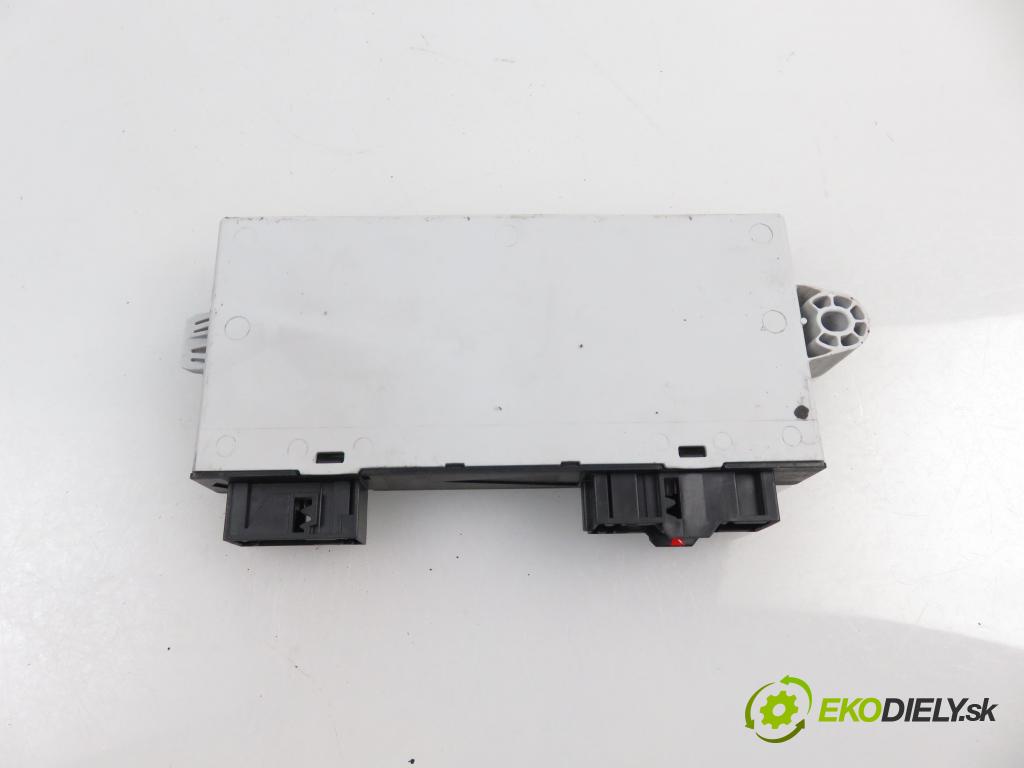 BMW 5 (F10) SEDAN 2011 2993,00 Moduły komfortu 2993,00 MODUL komfortu 9257038