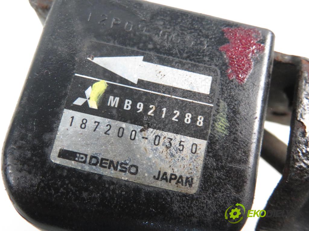 MITSUBISHI PAJERO II (V3_W, V2_W, V4_W) TERENOWY 1995 2835,00 Czujniki uderzenia 2835,00 Snímač nárazu MB921288 (Snímače nárazu)
