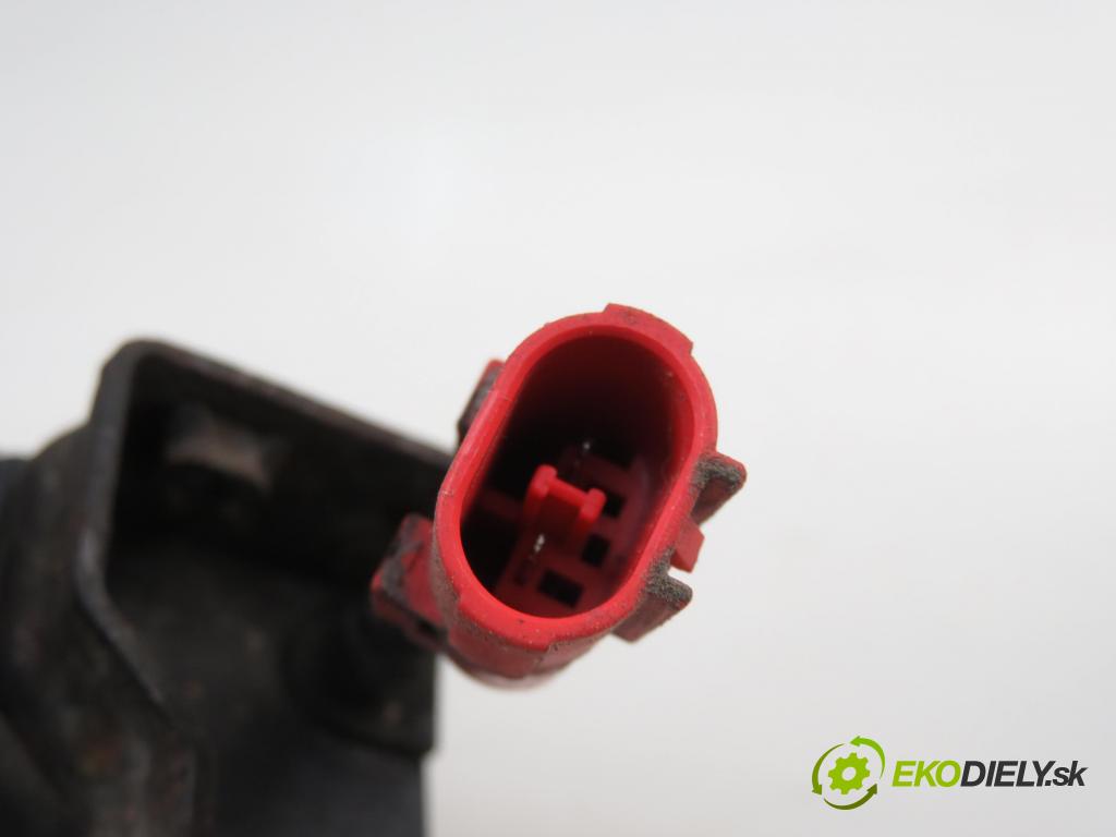 MITSUBISHI PAJERO II (V3_W, V2_W, V4_W) TERENOWY 1995 2835,00 Czujniki uderzenia 2835,00 Snímač nárazu MB921288; 1872000350 (Snímače nárazu)