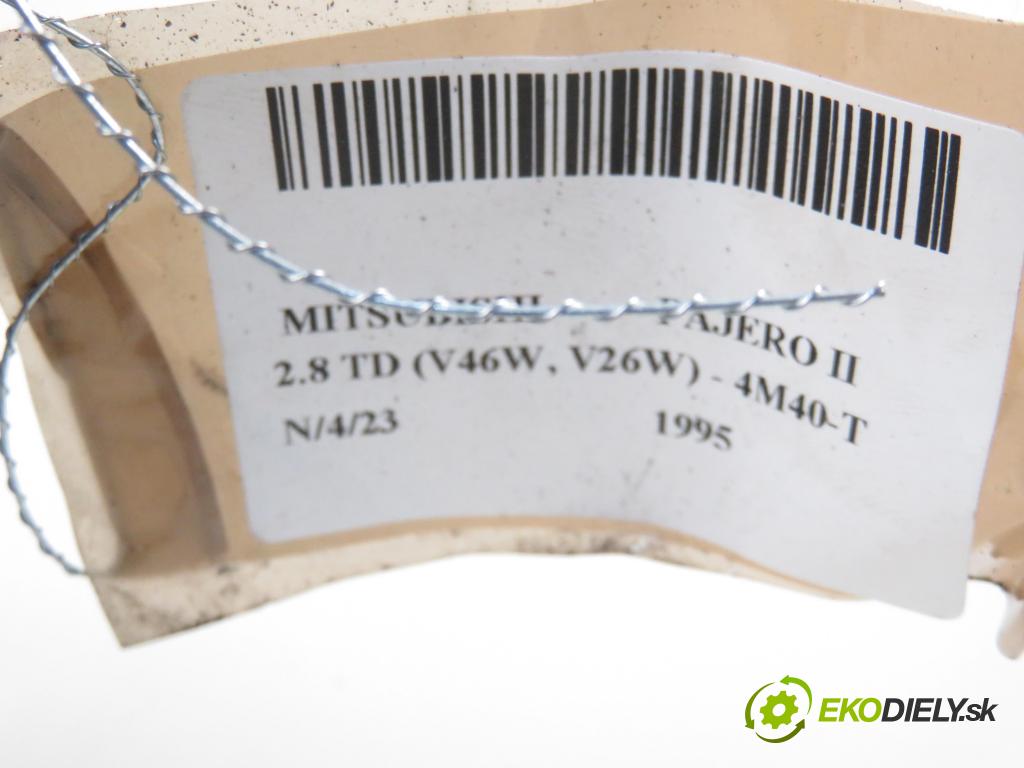 MITSUBISHI PAJERO II (V3_W, V2_W, V4_W) TERENOWY 1995 2835,00 Czujniki uderzenia 2835,00 Snímač nárazu MB921288; 1872000350 (Snímače nárazu)