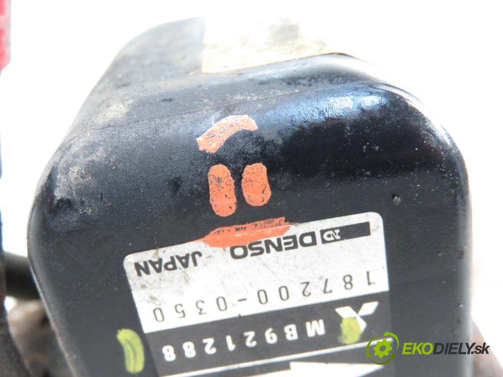 MITSUBISHI PAJERO II (V3_W, V2_W, V4_W) TERENOWY 1995 2835,00 Czujniki uderzenia 2835,00 Snímač nárazu MB921288; 1872000350 (Snímače nárazu)