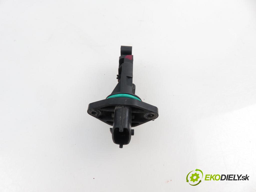 MERCEDES-BENZ KLASA V (638/2) VAN 1997 72,00 V 230 TD 98 - OM 601.970 2299,00 váha vzduchu vzduchu F00C2G2059