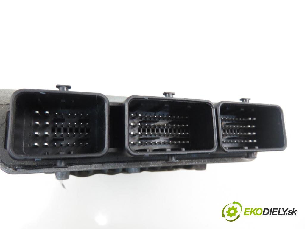 CITROEN C4 I (LC_) HB 2006 1997,00 Sterowniki silnika 1997,00 Riadiaca jednotka Motor 5WS40341CT; 9662273380; 9655534080