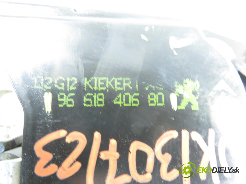 CITROEN C5 III Break (RW_) KOMBI 2012 2179,00 Zamki 2179,00 zámok dveří kufr EL. 9661840680