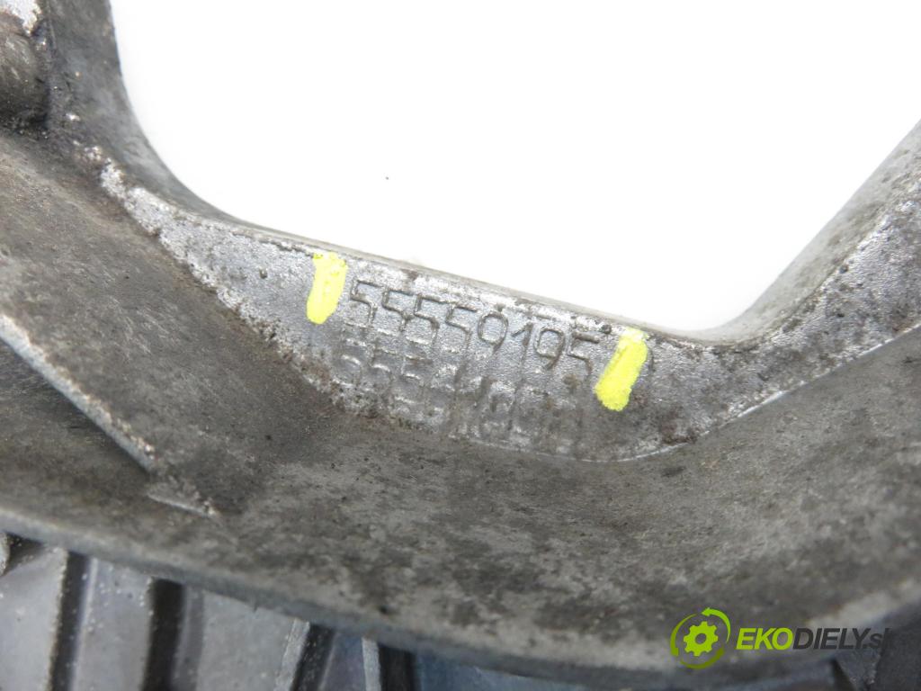 OPEL ZAFIRA B (A05) MINIVAN 2008 77,00 1.6 105 - Z 16 XEP 1598,00 pumpa oleje 55559195 (Olejové pumpy)