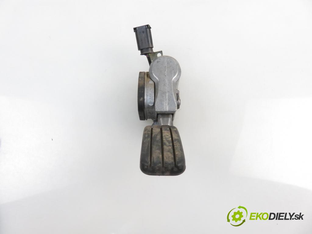 GAZ GAZELLE Platforma / podwozie KABINA/PLATFORMA 2006 2,10 Pozostałe 2134,00 Potenciometer plynového pedálu 2176830 (Pedále)