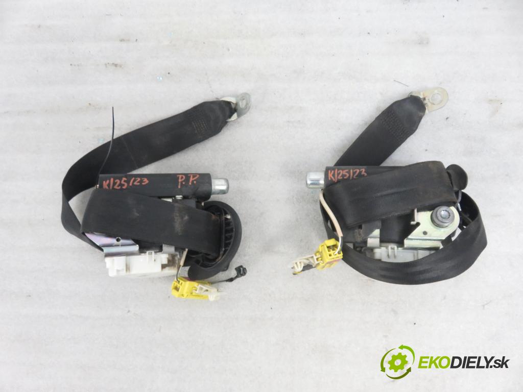 VW PASSAT B6 Variant (3C5) KOMBI 2006 1896,00 Deski rozdzielcze, konsole 1896,00 doska