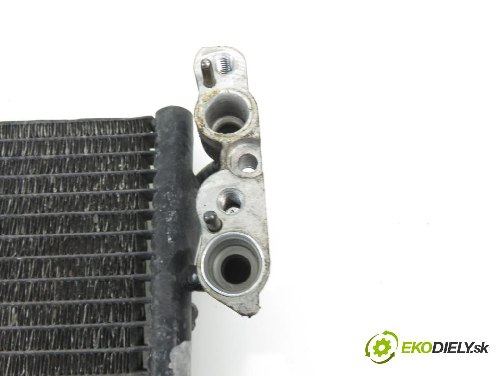 BMW 3 (E90) SEDAN 2009 1995,00 Chłodnice klimatyzacji (skraplacze) 1995,00 chladič klimatizácie 9206300 (Chladiče klimatizácie)