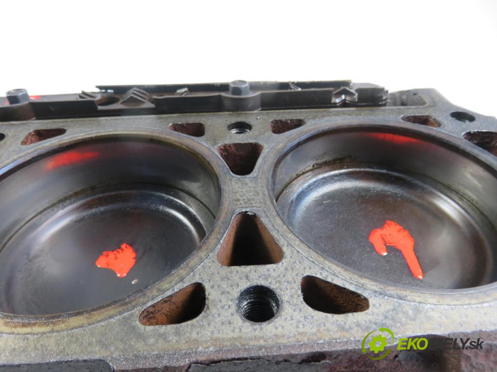 CHEVROLET EQUINOX SUV 2005 138,00 3.4 AWD - LNJ 3350,00 blok Motor LNJ (Blok motora)