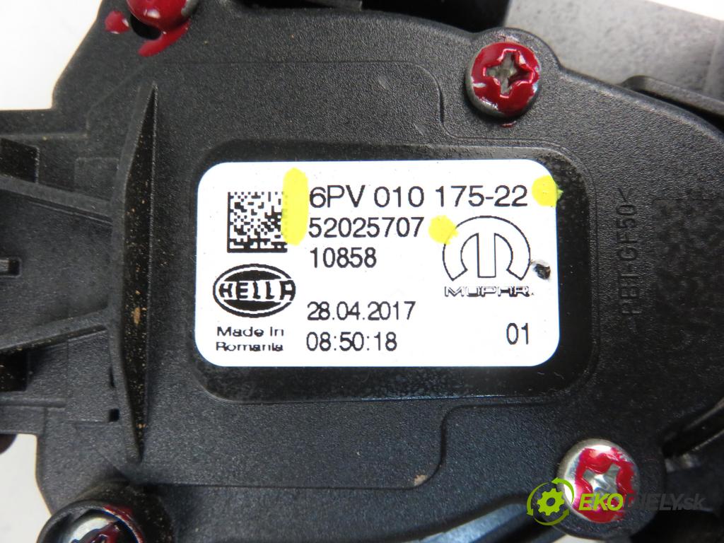 FIAT TIPO kombi (356_357_) KOMBI 2017 1598,00 Pozostałe 1598,00 Potenciometer plynového pedálu 6PV01017522; 52025707 (Pedále)