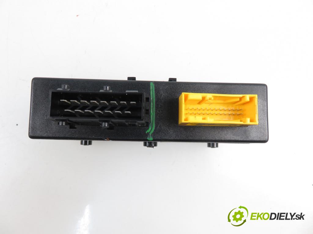 PEUGEOT 806 (221) MINIVAN 2000 1997,00 Moduły komfortu 1997,00 MODUL komfortu 9638666580