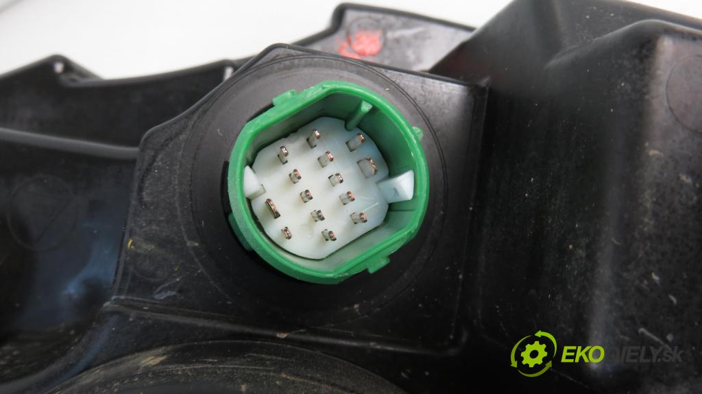 FIAT TIPO kombi (356_357_) KOMBI 2017 1598,00 Lampy przednie 1598,00 Svetlo LP 147000026800; 00520822100E