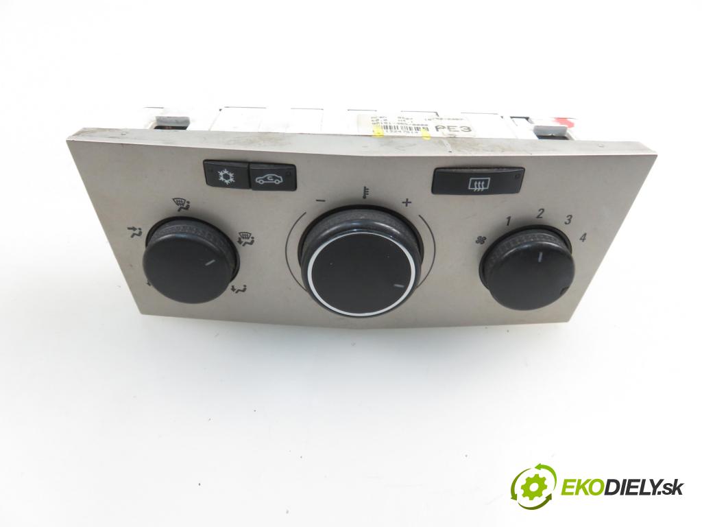 OPEL ASTRA H Kombi (A04) KOMBI 2007 1686,00 Panele sterowania, przełączniki 1686,00 Panel kúrenia KLIMATIZACE: 13247814