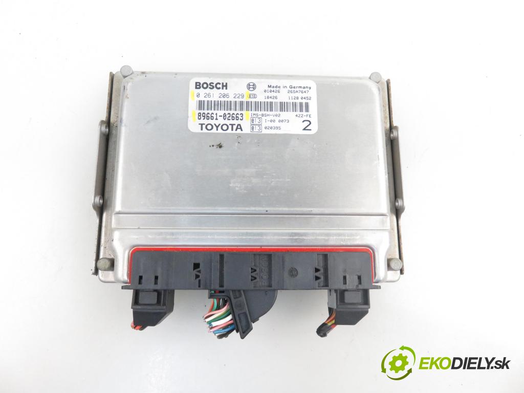 TOYOTA COROLLA (_E11_) LIFTBACK 2001 1398,00 Sterowniki silnika 1398,00 Riadiaca jednotka Motor 0261206229; 8966102663