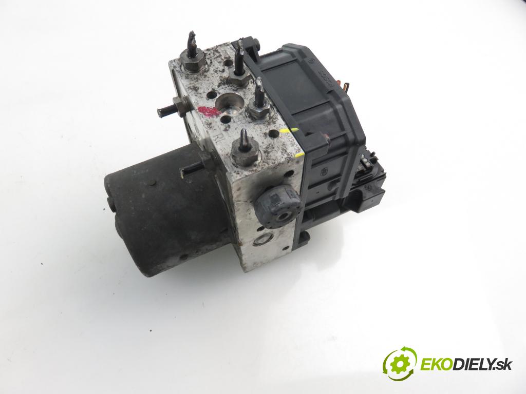 ALFA ROMEO 147 (937_) HB 2003 1910,00 Sterowniki ABS 1910,00 Pumpa ABS 0265224095; 51739029; 0265900050 (Pumpy ABS)
