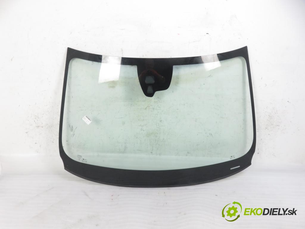 VOLVO V60 I (155) KOMBI 2012 100,00 D3 - 136 D 5204 T7 1984,00 okno PŘEDNÍ