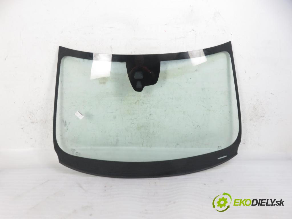 VOLVO V60 I (155) KOMBI 2012 100,00 D3 - 136 D 5204 T7 1984,00 okno PŘEDNÍ