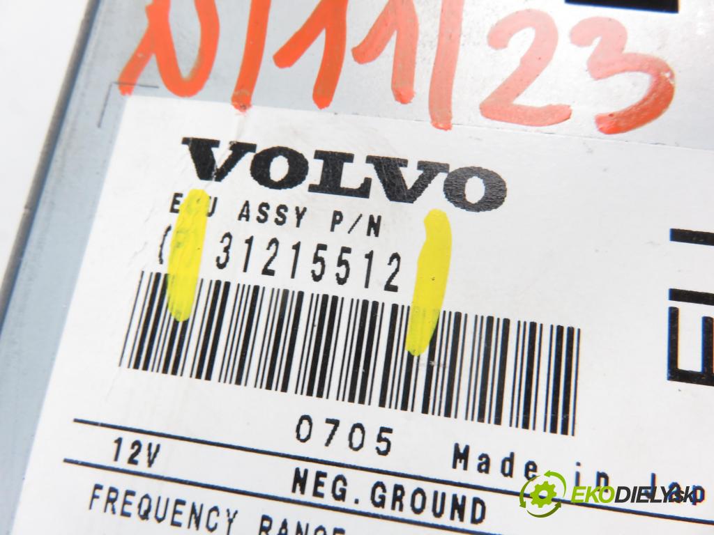 VOLVO V50 (MW) KOMBI 2007 2400,00 Nawigacje GPS fabryczne 2400,00 čítač navigácie 31215512; 30657371 (Ostatné)