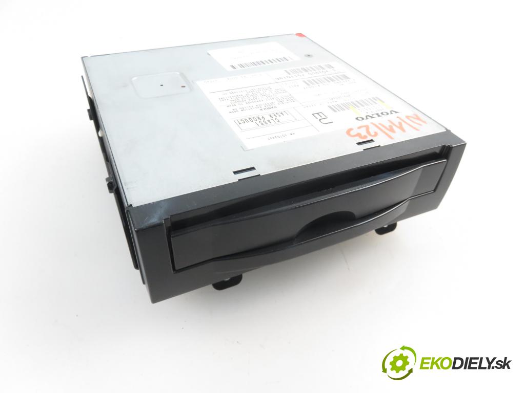 VOLVO V50 (MW) KOMBI 2007 2400,00 Nawigacje GPS fabryczne 2400,00 čítač navigácie 31215512; 30657371 (Ostatné)