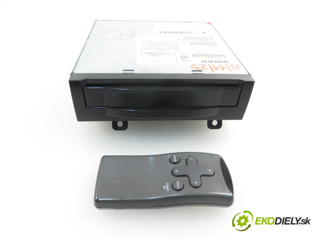 VOLVO V50 (MW) KOMBI 2007 2400,00 Nawigacje GPS fabryczne 2400,00 čítač navigácie 31215512; 30657371 (Ostatné)