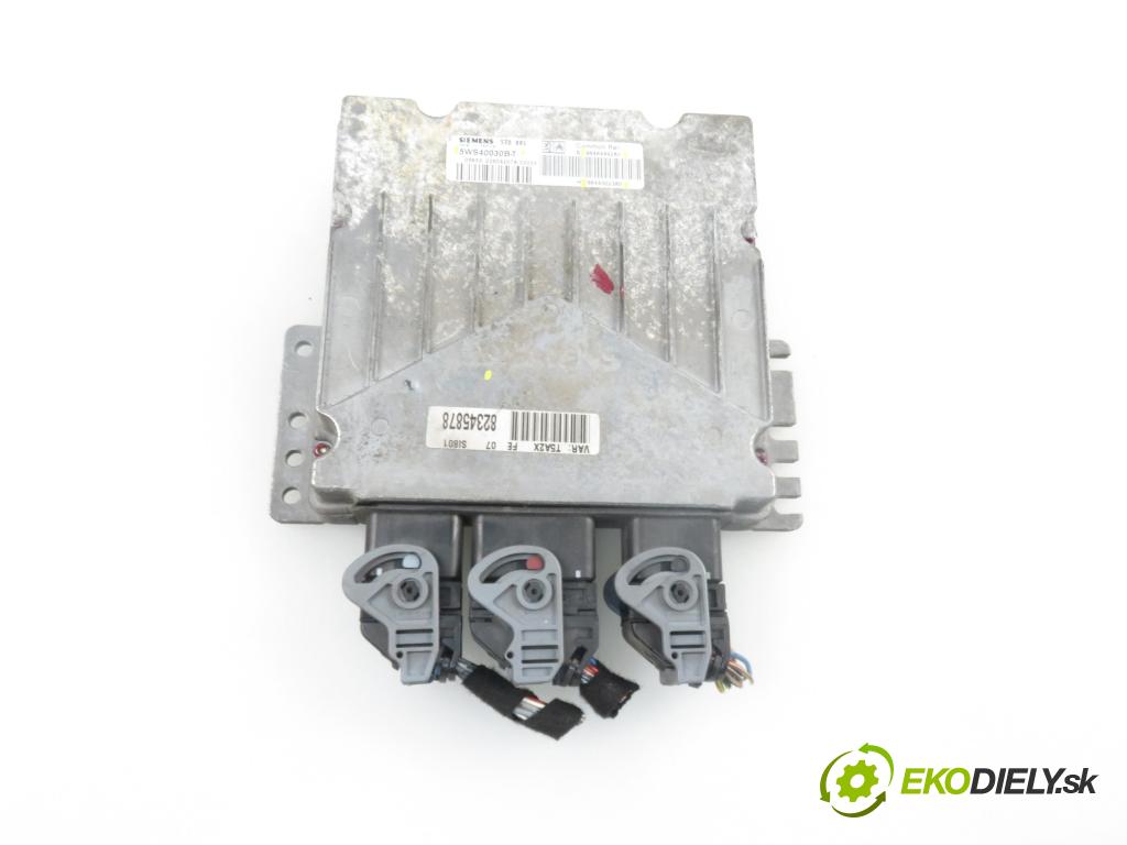 PEUGEOT 307 (3A/C) HB 2002 1997,00 Sterowniki silnika 1997,00 Riadiaca jednotka Motor 9646449280; 9644302380; 5WS40030BT