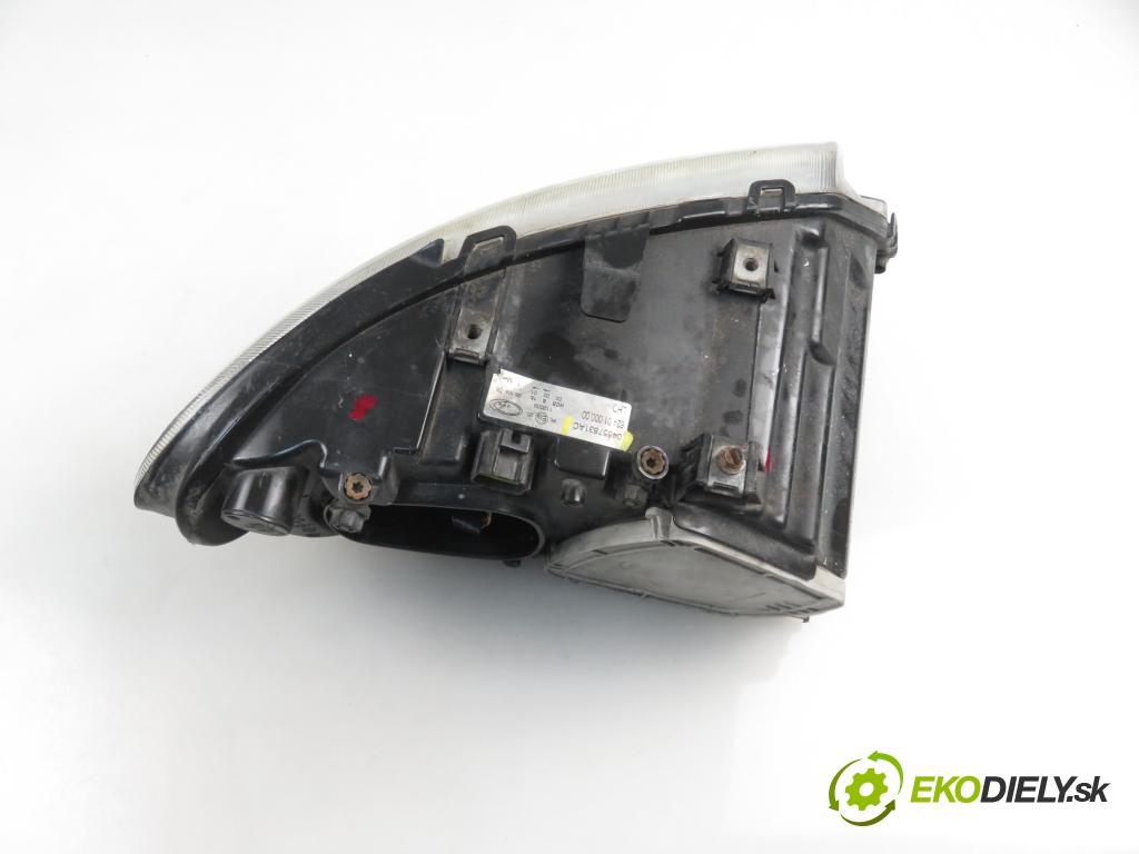 CHRYSLER VOYAGER IV (RG, RS) MINIVAN 2006 2776,00 Lampy przednie 2776,00 Svetlo LP 04857831AC