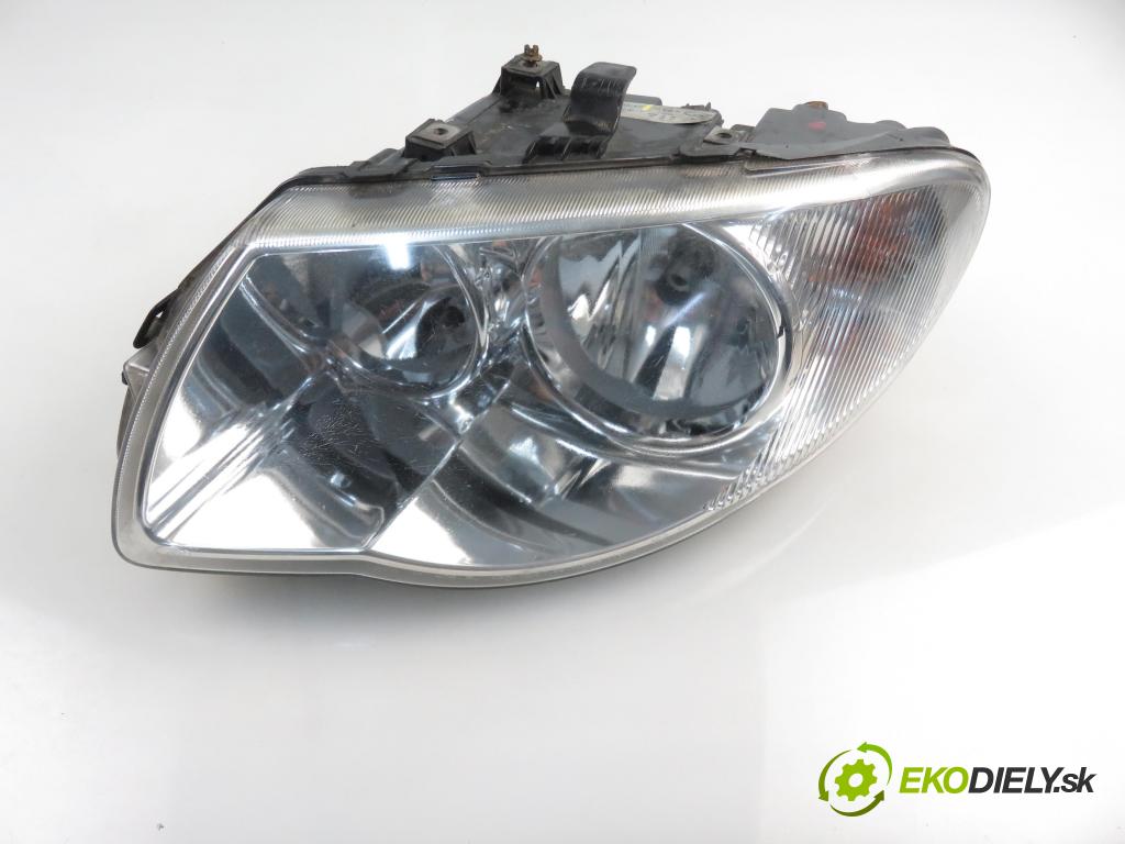 CHRYSLER VOYAGER IV (RG, RS) MINIVAN 2006 2776,00 Lampy przednie 2776,00 Svetlo LP 04857831AC