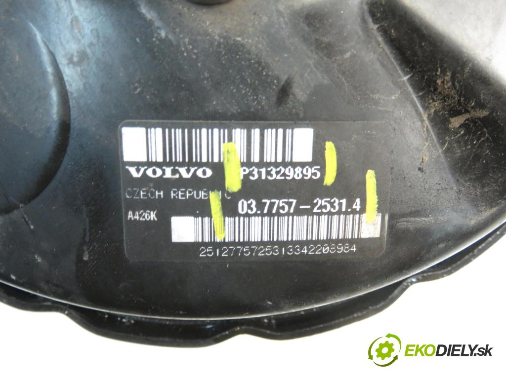 VOLVO V60 I (155) KOMBI 2012 1984,00 Serwa hamulca 1984,00 Posilovač P31329895; 03775725314 (Servočerpadlá, pumpy riadenia)