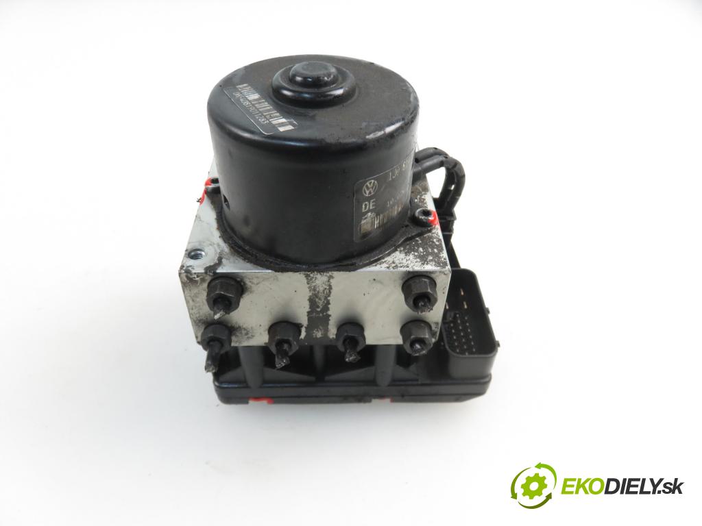 AUDI A3 (8L1) HB 1998 1896,00 Sterowniki ABS 1896,00 Pumpa ABS 1J0907379G; 1j0614117C (Pumpy ABS)