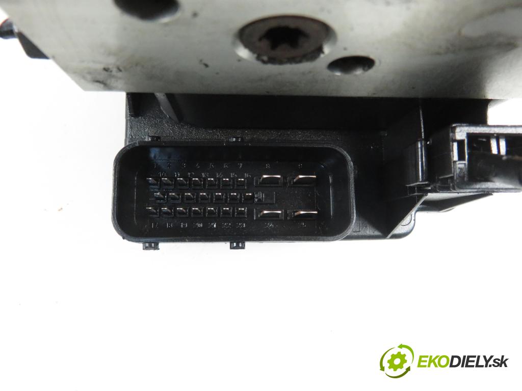 AUDI A3 (8L1) HB 1998 1896,00 Sterowniki ABS 1896,00 Pumpa ABS 1J0907379G; 1j0614117C (Pumpy ABS)