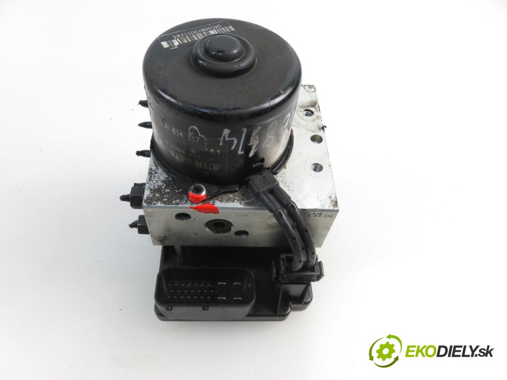 AUDI A3 (8L1) HB 1998 1896,00 Sterowniki ABS 1896,00 Pumpa ABS 1J0907379G; 1j0614117C (Pumpy ABS)