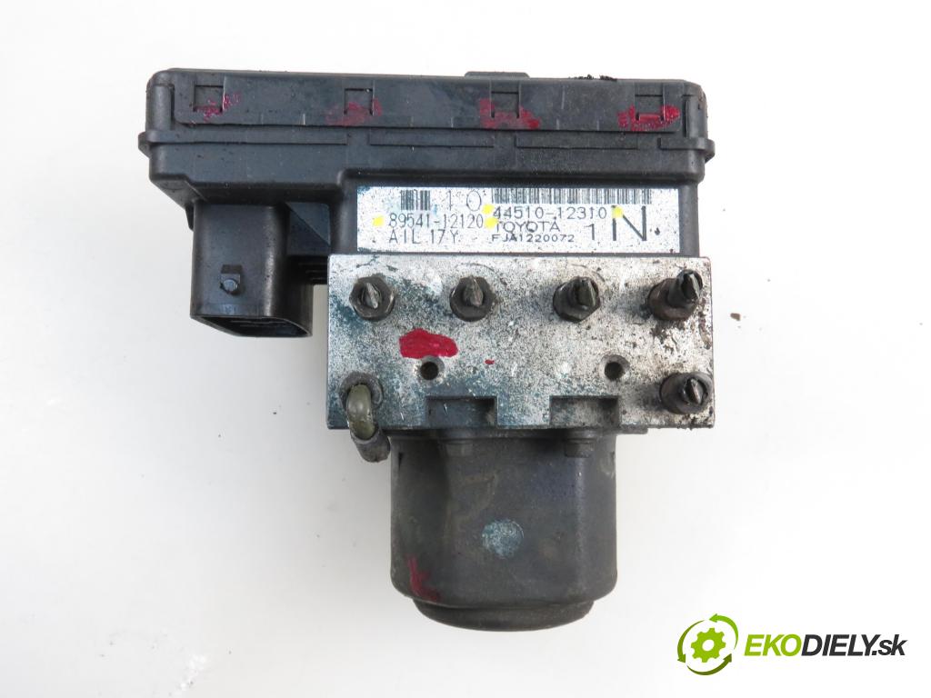 TOYOTA COROLLA (_E11_) HB 2001 1867,00 Sterowniki ABS 1867,00 Pumpa ABS 4451012310; 8954112120 (Pumpy ABS)