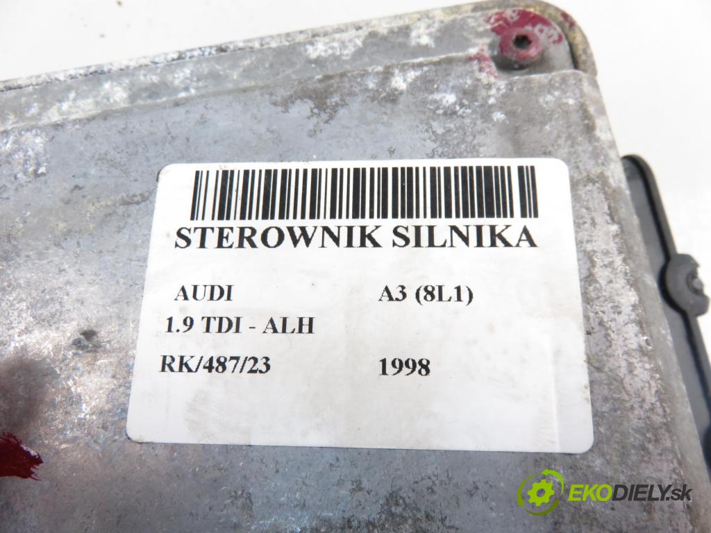 AUDI A3 (8L1) HB 1998 1896,00 Sterowniki silnika 1896,00 Riadiaca jednotka Motor 038906018AR; 0281001728