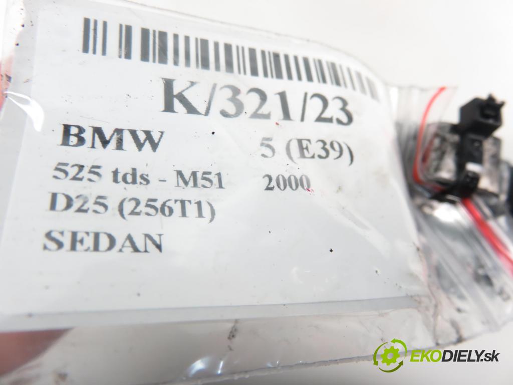 BMW 5 (E39) SEDAN 2000 2497,00 Sprzęgła wiskotyczne 2497,00 Viskospojka