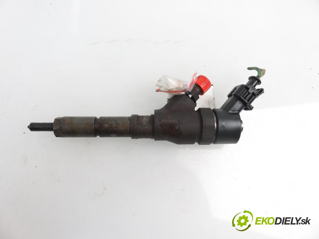 PEUGEOT 206 liftback (2A/C) - 2001 1997,00 Wtryskiwacze 1997,00 vstrekovač 9640088780; 0445110062 (Vstrekovače)