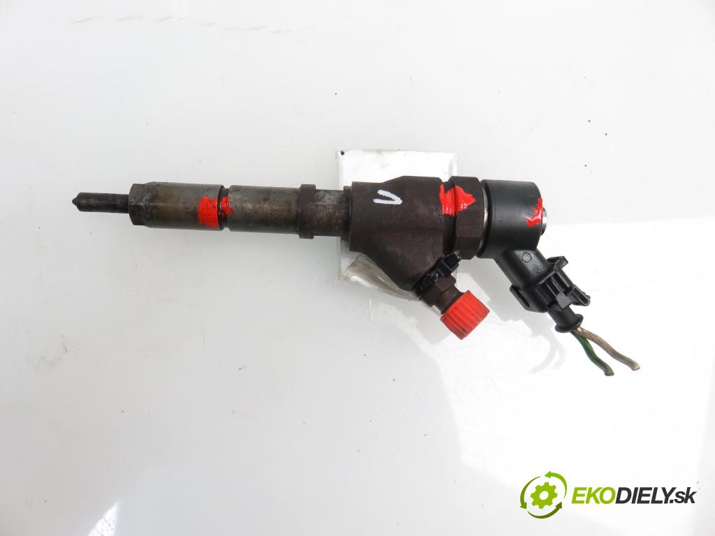 PEUGEOT 206 liftback (2A/C) - 2001 1997,00 Wtryskiwacze 1997,00 vstrekovač 9640088780; 0445110062 (Vstrekovače)
