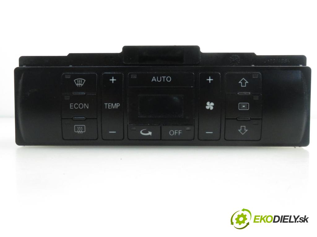 AUDI A4 (8D2, B5) SEDAN 1999 1896,00 Panele sterowania, przełączniki 1896,00 Panel kúrenia KLIMATRONIK 8D0820043M; 5HB00790805