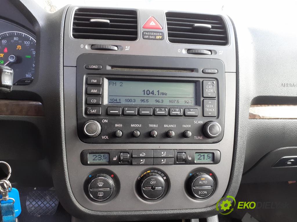 VW JETTA III (1K2) SEDAN 2005 2480,00 Radioodtwarzacze 2480,00 RADIO CD 1K0035180