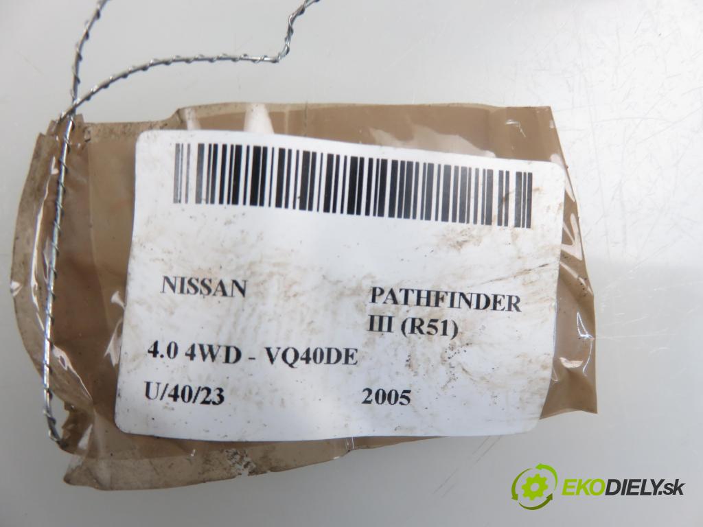 NISSAN PATHFINDER III (R51) SUV 2005 3954,00 Zaciski 3954,00 Brzdič strmeň pravé zadné