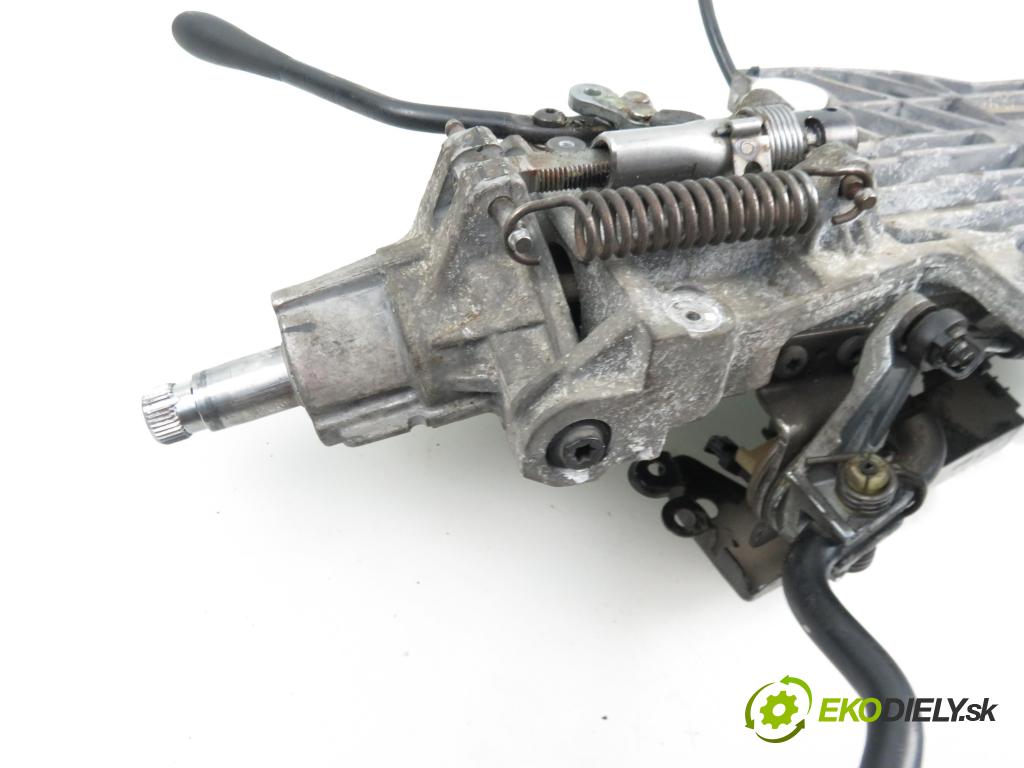 CHRYSLER VOYAGER IV (RG, RS) MINIVAN 2006 2776,00 Kolumny kierownicze 2776,00 Hriadeľ, tyč volantu 05057207AD (Tyče riadenia (volantu))