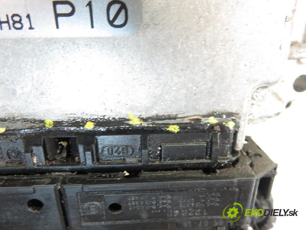 PEUGEOT BOXER Autobus (244, Z_) BUS 2005 1997,00 Sterowniki silnika 1997,00 Riadiaca jednotka Motor 9658309980; 0281012597