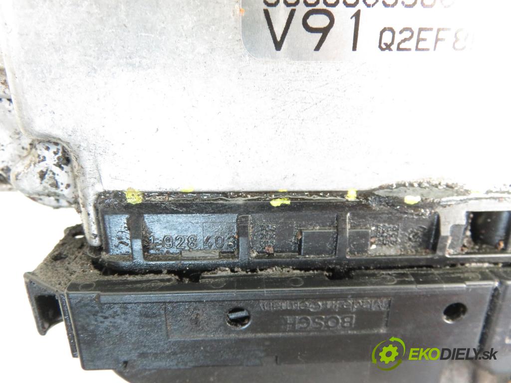 PEUGEOT BOXER Autobus (244, Z_) BUS 2005 1997,00 Sterowniki silnika 1997,00 Riadiaca jednotka Motor 9658309980; 0281012597